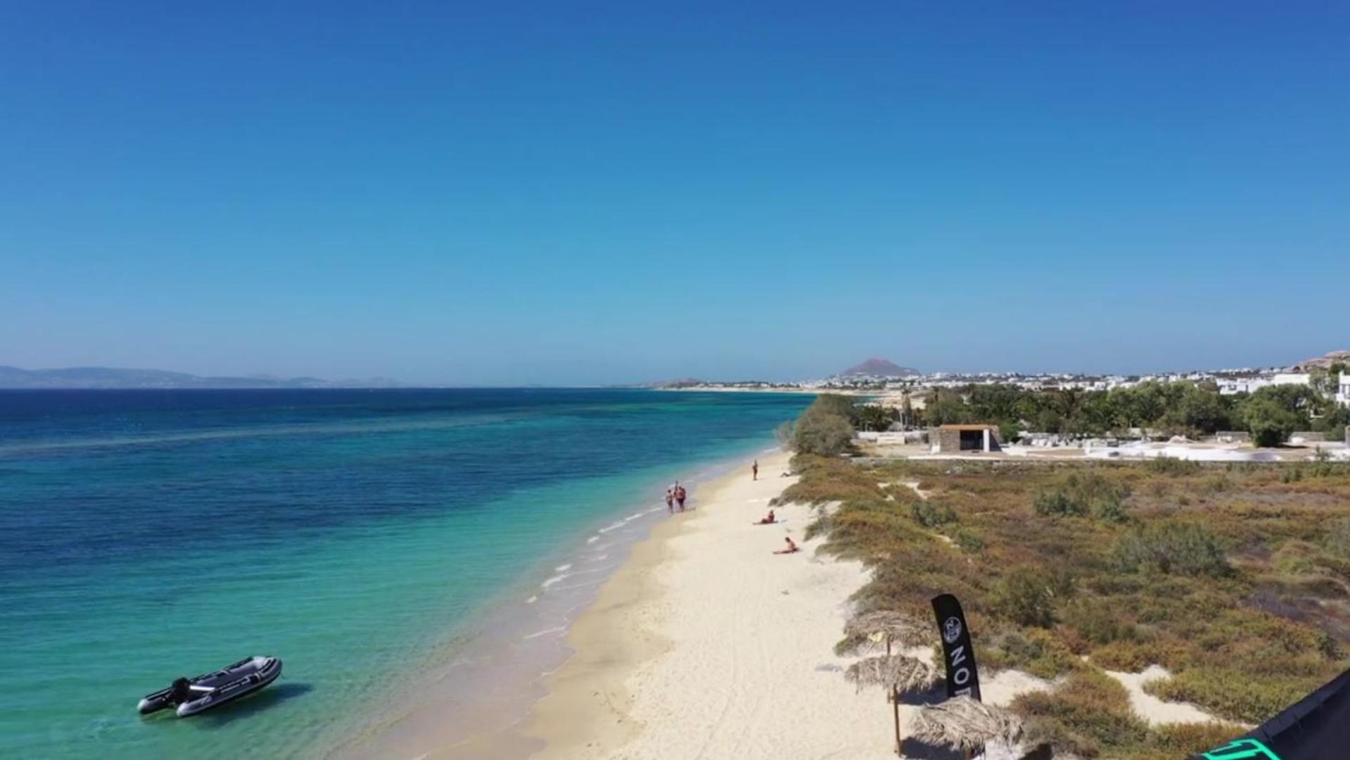 Studios Vrettos Beachfront Hotel Plaka  Bagian luar foto